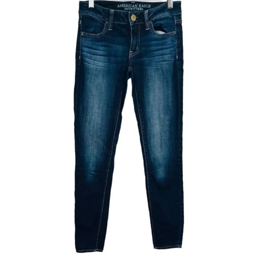American Eagle Outfitters 5 pocket Super Stretch Jegging size 2.
